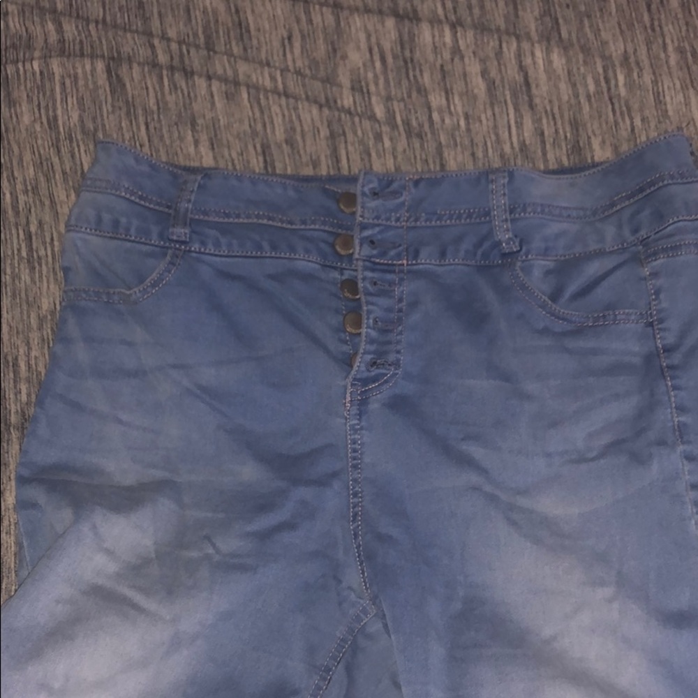 light wash high waisted jeans